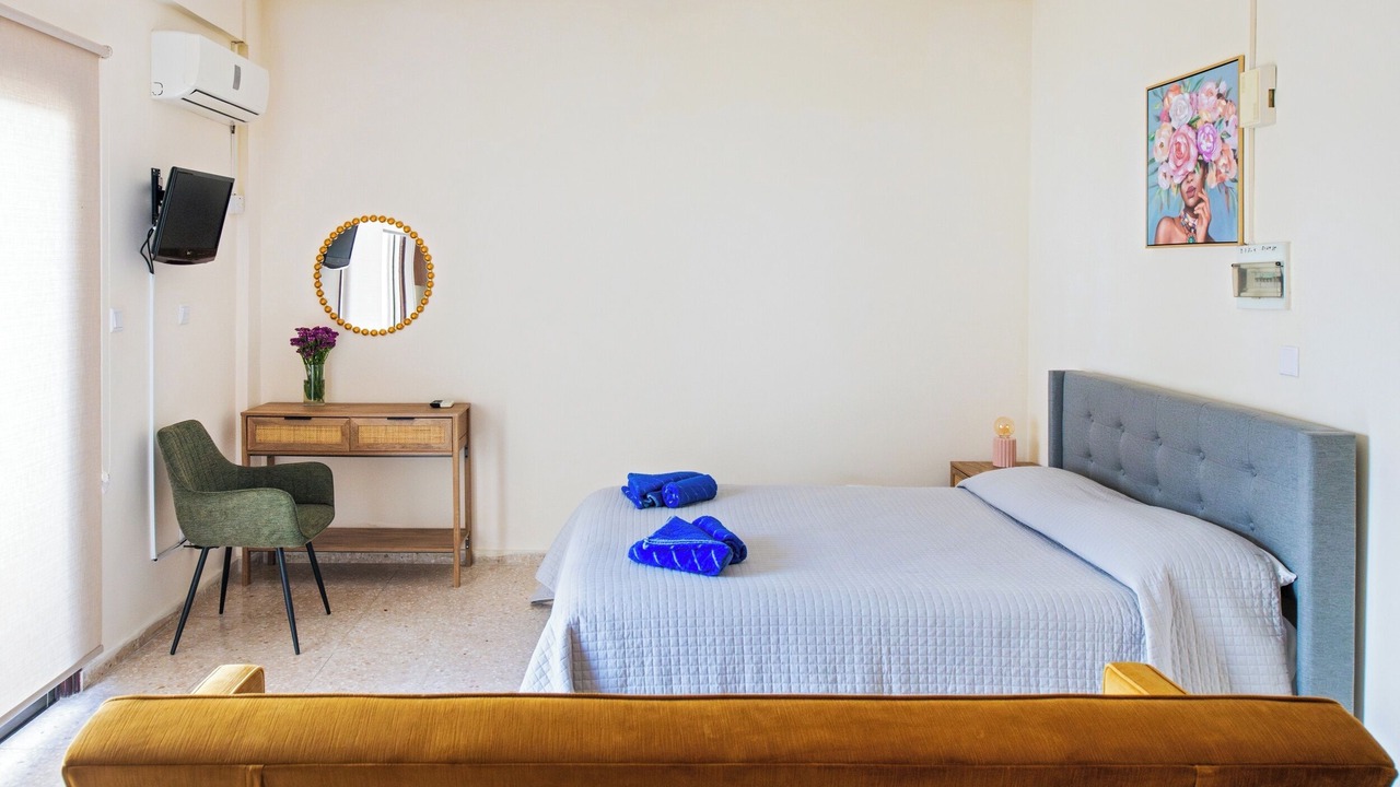 Photo of Bedroom in Polis