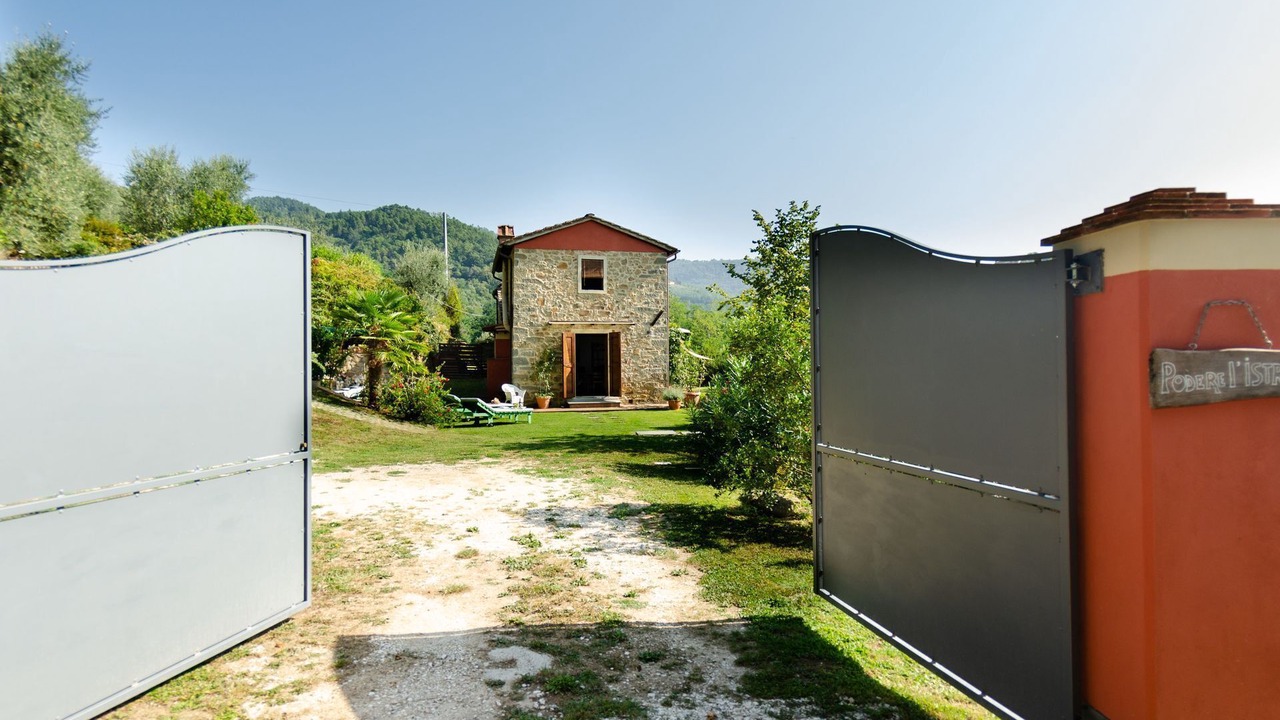Photo of Outdoor in Massa e Cozzile