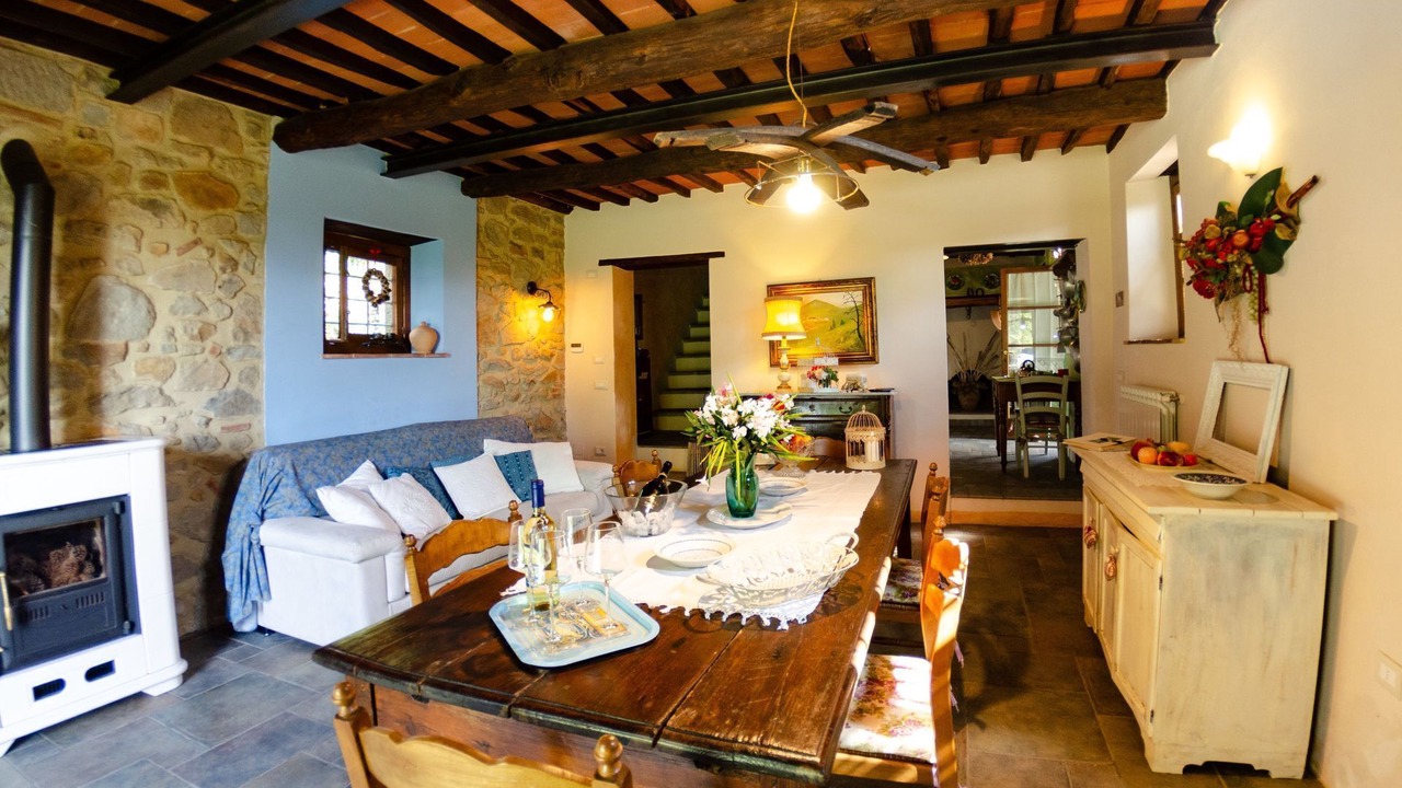 Photo of Bedroom in Massa e Cozzile