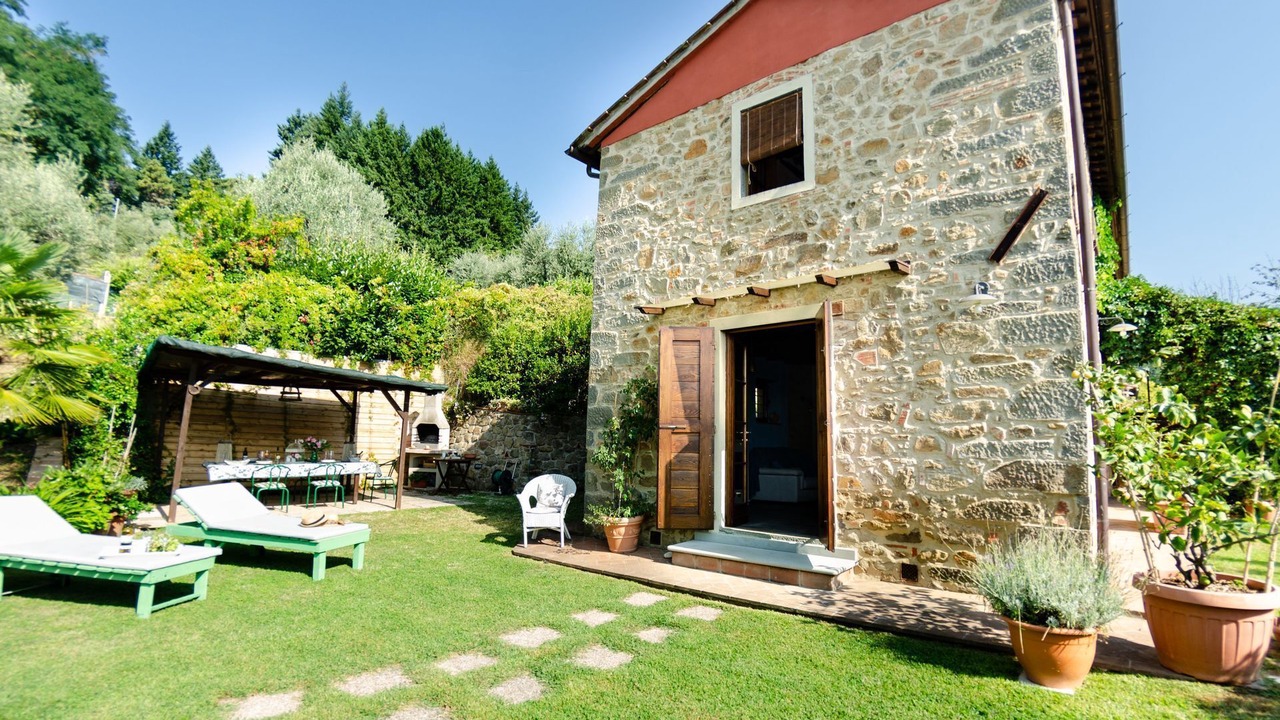 Photo of Outdoor in Massa e Cozzile