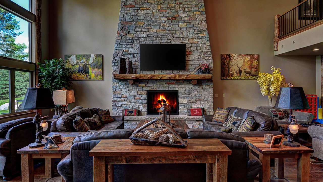 Photo of Livingroom in Eagle River