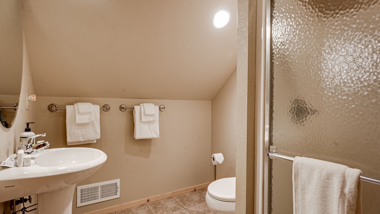 Photo of Bathroom in Eagle River