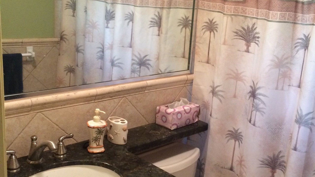 Photo of Bathroom in Marathon