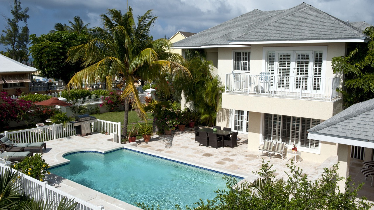 Photo of Outdoor in Nassau