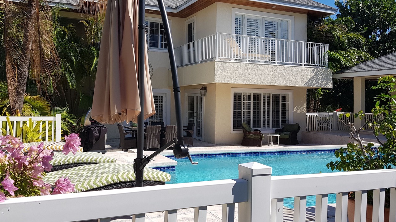 Photo of Outdoor in Nassau