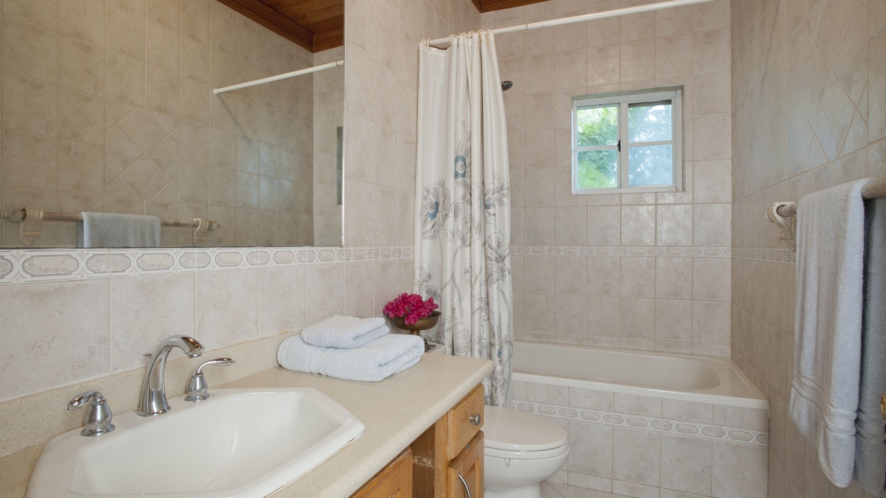 Photo of Bedroom in Nassau