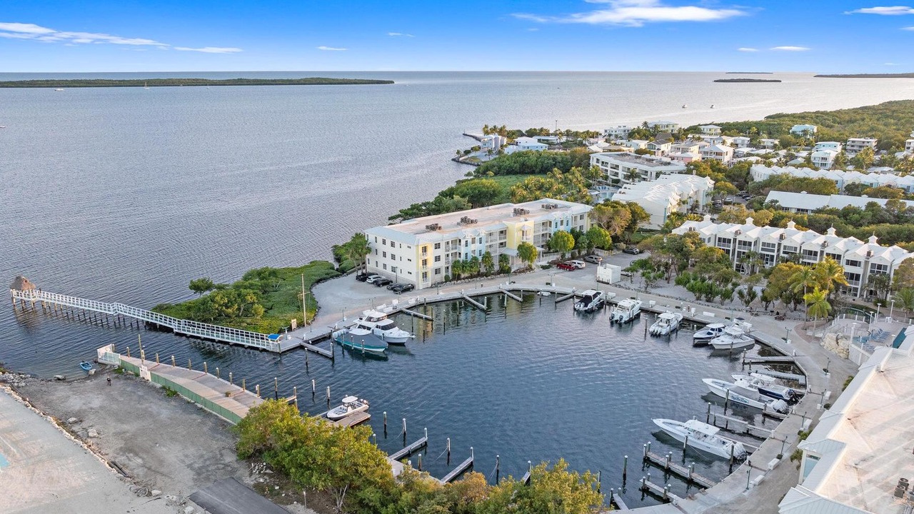 Photo of Others in Rock Harbor