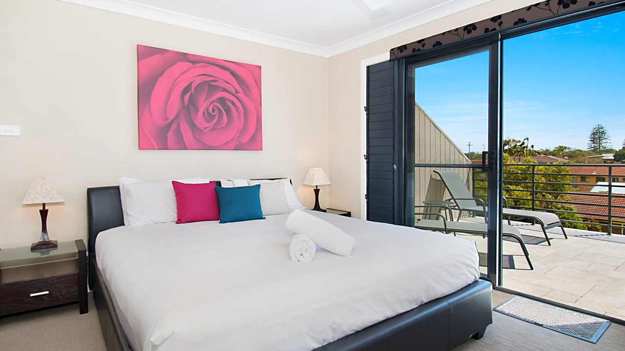 Photo of Bedroom in North Creek