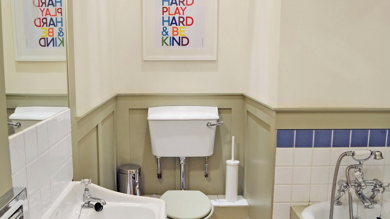 Photo of Bathroom in Hallington