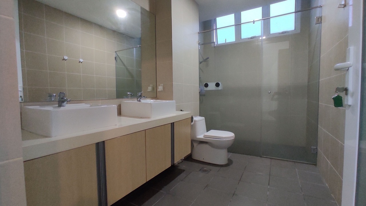 Photo of Bathroom in Bayan Lepas