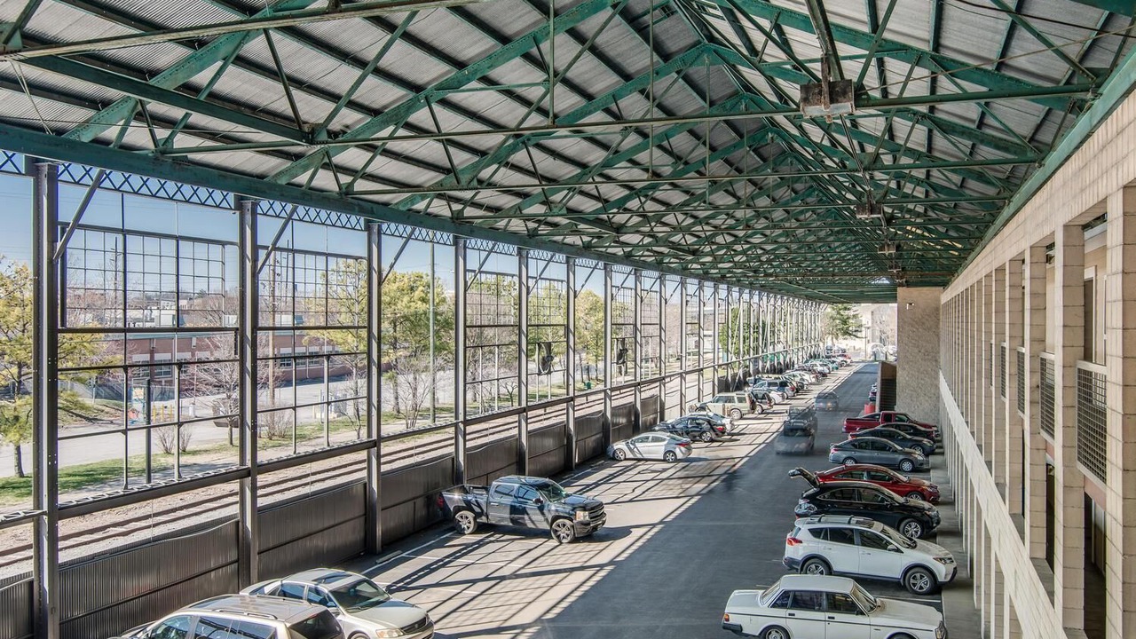 Photo of Outdoor in East Bank