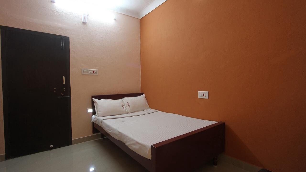 Photo of Bedroom in Thanjavur