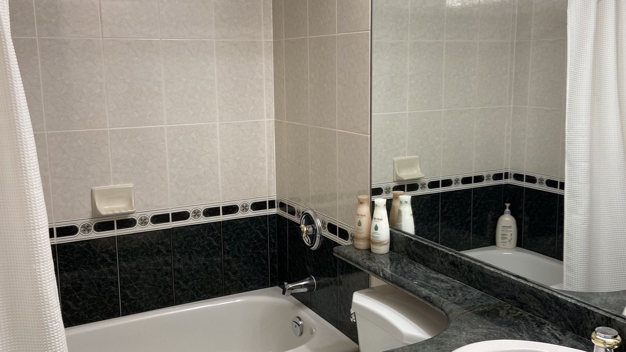 Photo of Bathroom in Coal Harbour