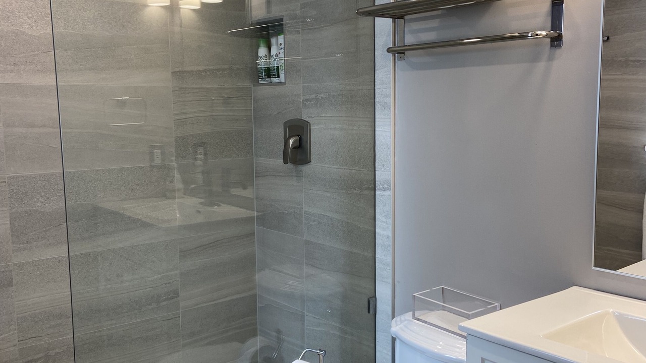 Photo of Bathroom in Coal Harbour