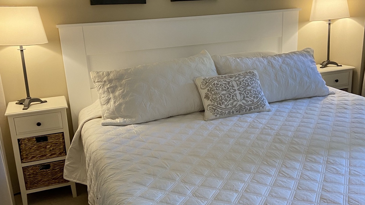 Photo of Bedroom in Coal Harbour