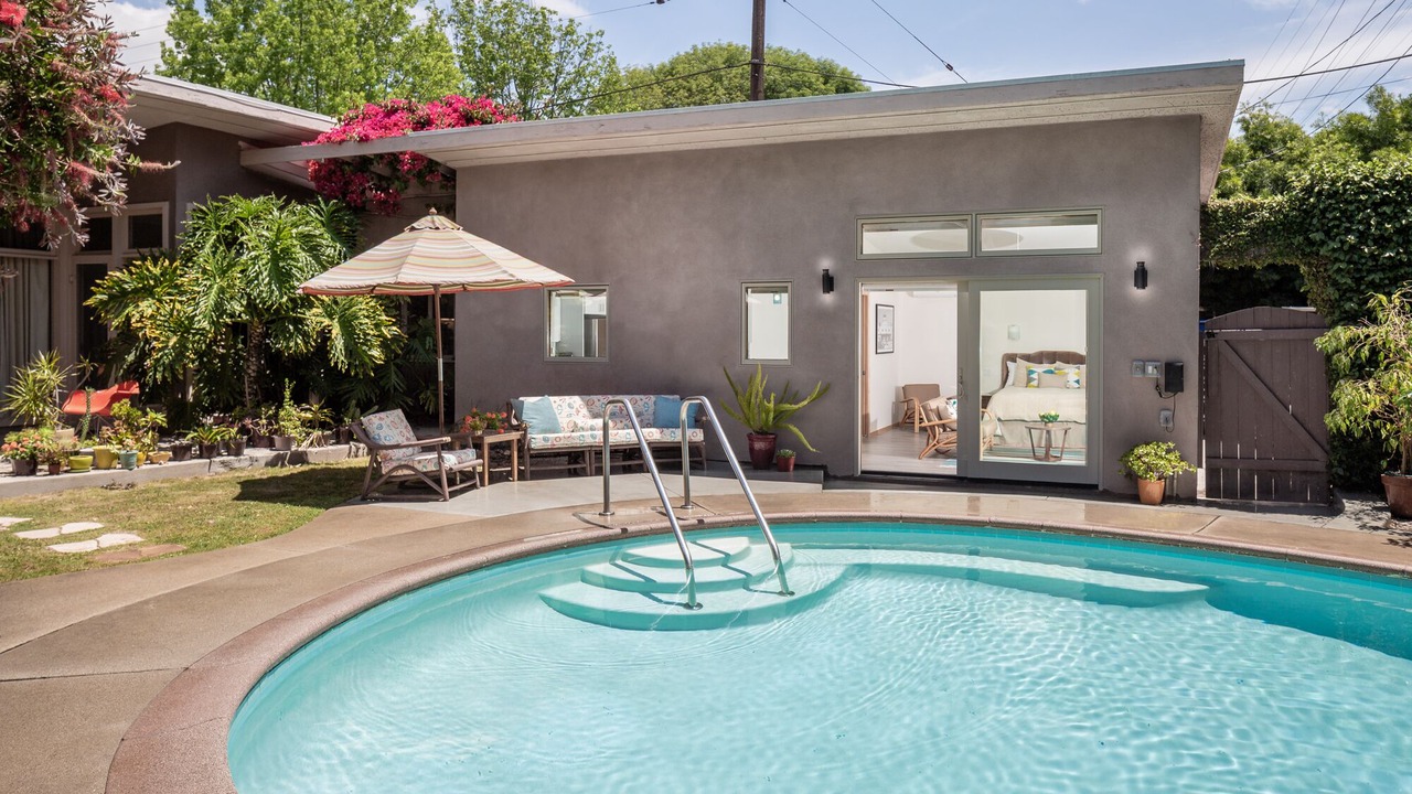 Photo of Outdoor in Bixby Knolls