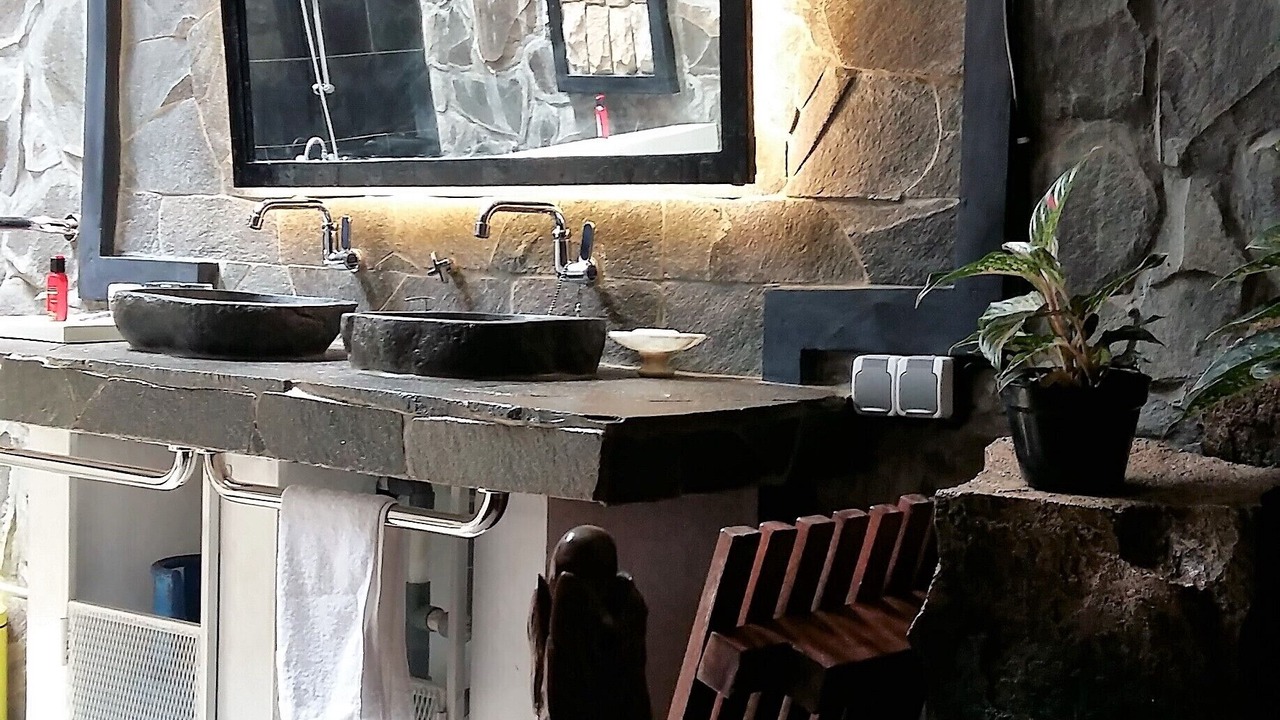 Photo of Bathroom in Salatiga