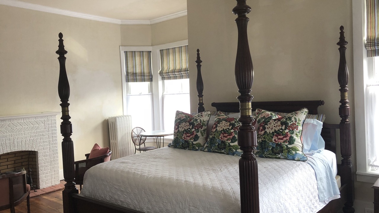 Photo of Bedroom in Selinsgrove