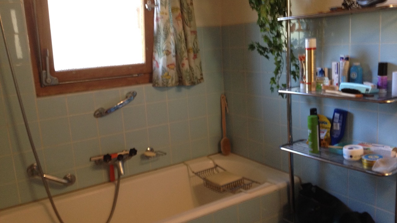 Photo of Bathroom in Jongny