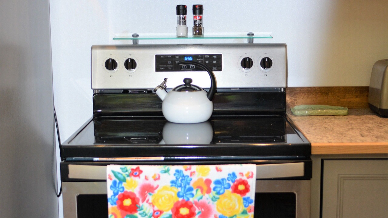 Photo of Kitchen in Moose Pass