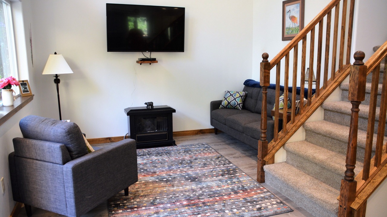 Photo of Bedroom in Moose Pass