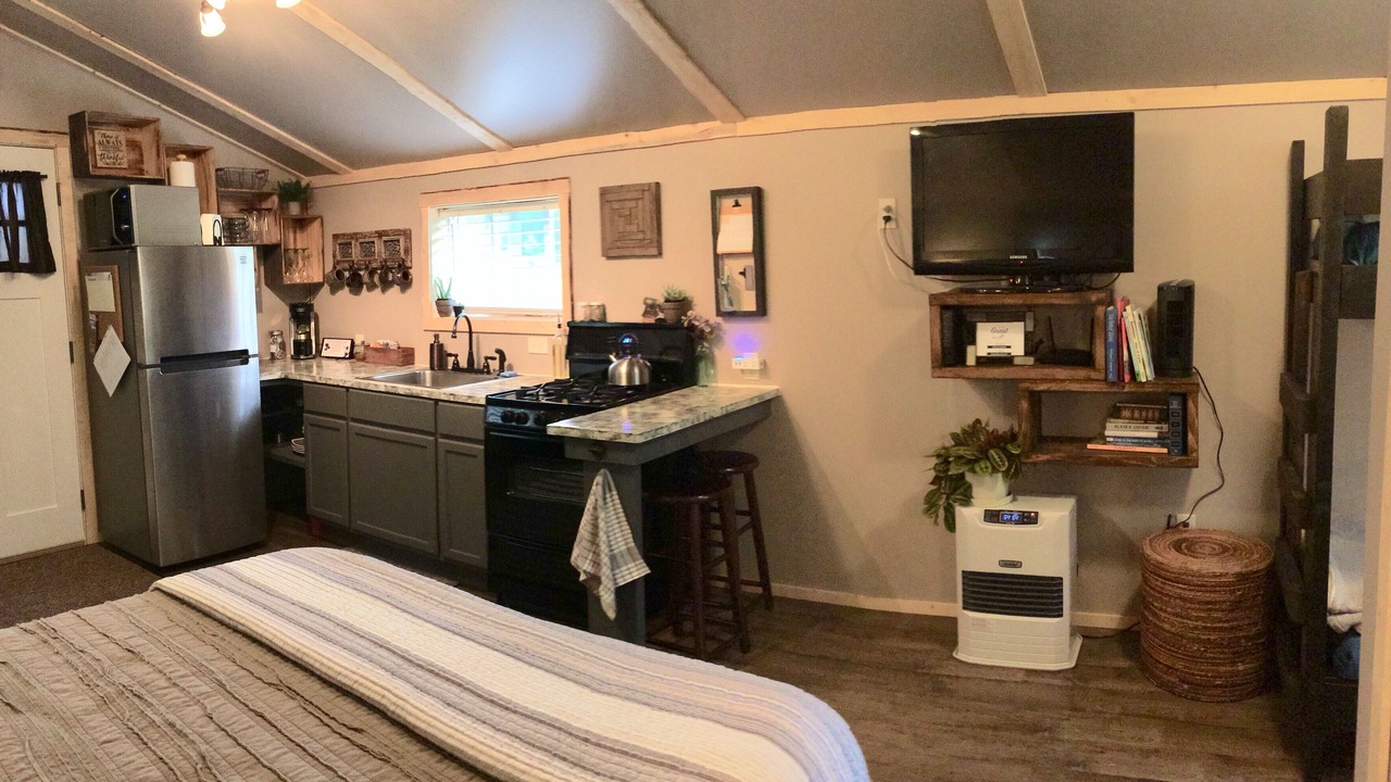 Photo of Bedroom in Fishhook