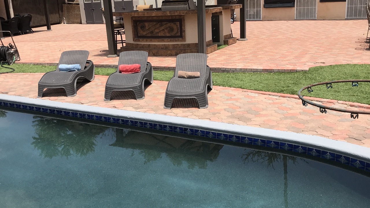 Photo of Outdoor in Woodland Hills