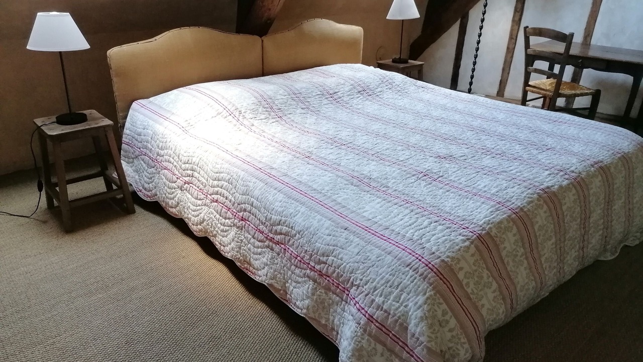 Photo of Bedroom in Bellou-le-Trichard