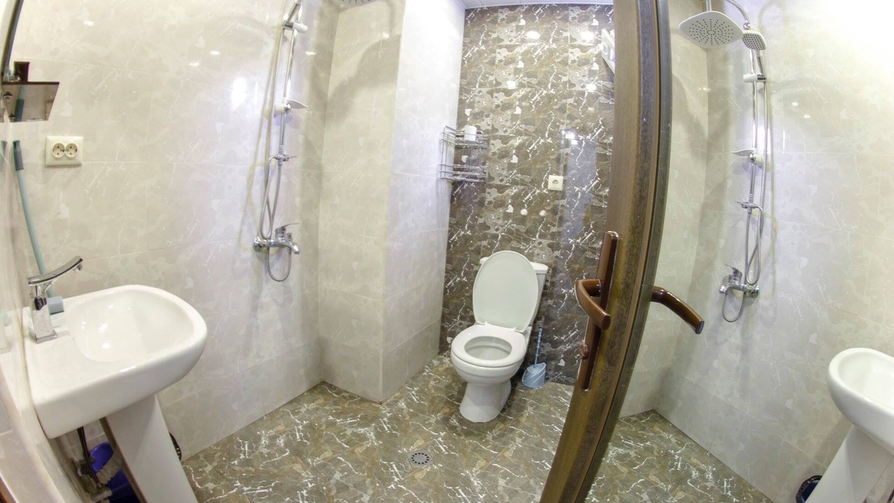 Photo of Bathroom in Gonio