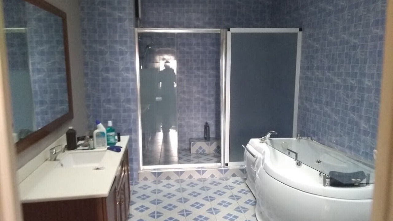 Photo of Bathroom in Adenta