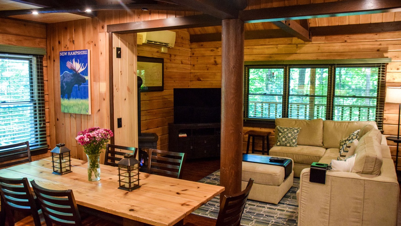 Photo of Livingroom in Deering