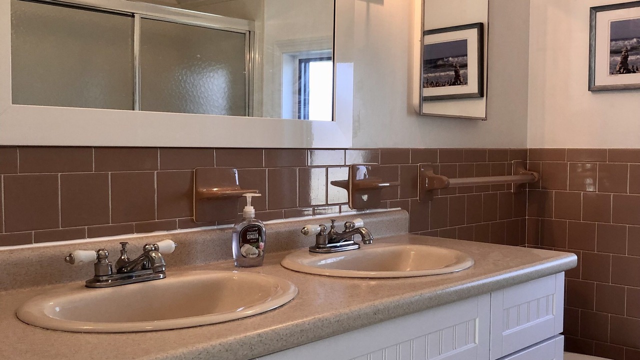 Photo of Bathroom in Point Judith