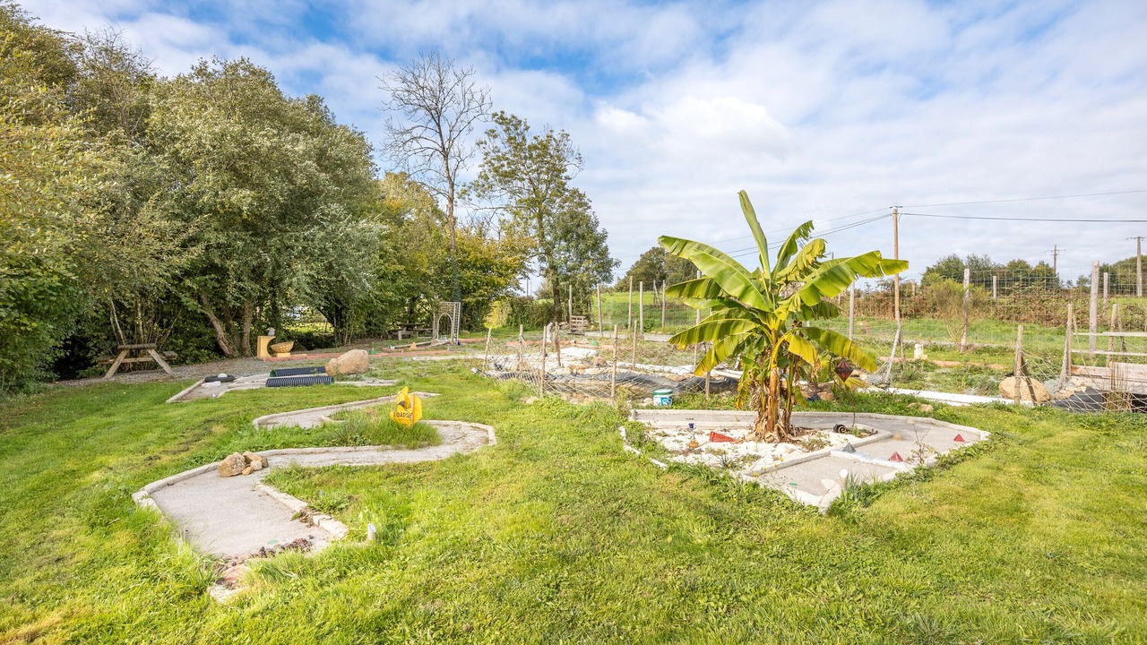 Photo of Outdoor in Saint-Michel-Mont-Mercure