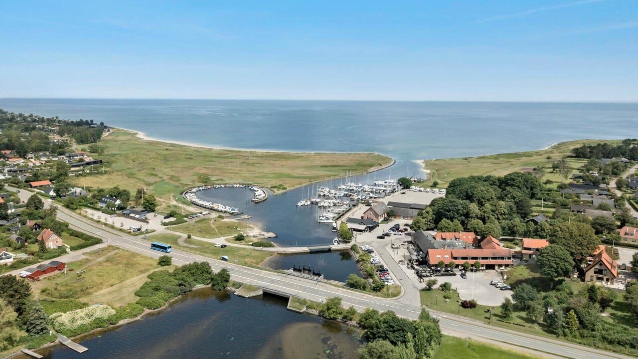 Photo of Outdoor in Beder Malling