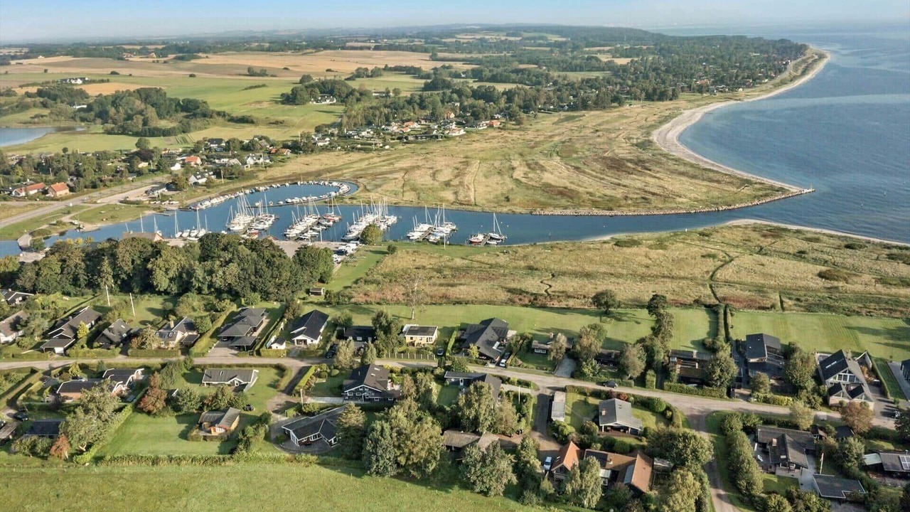 Photo of Outdoor in Beder Malling