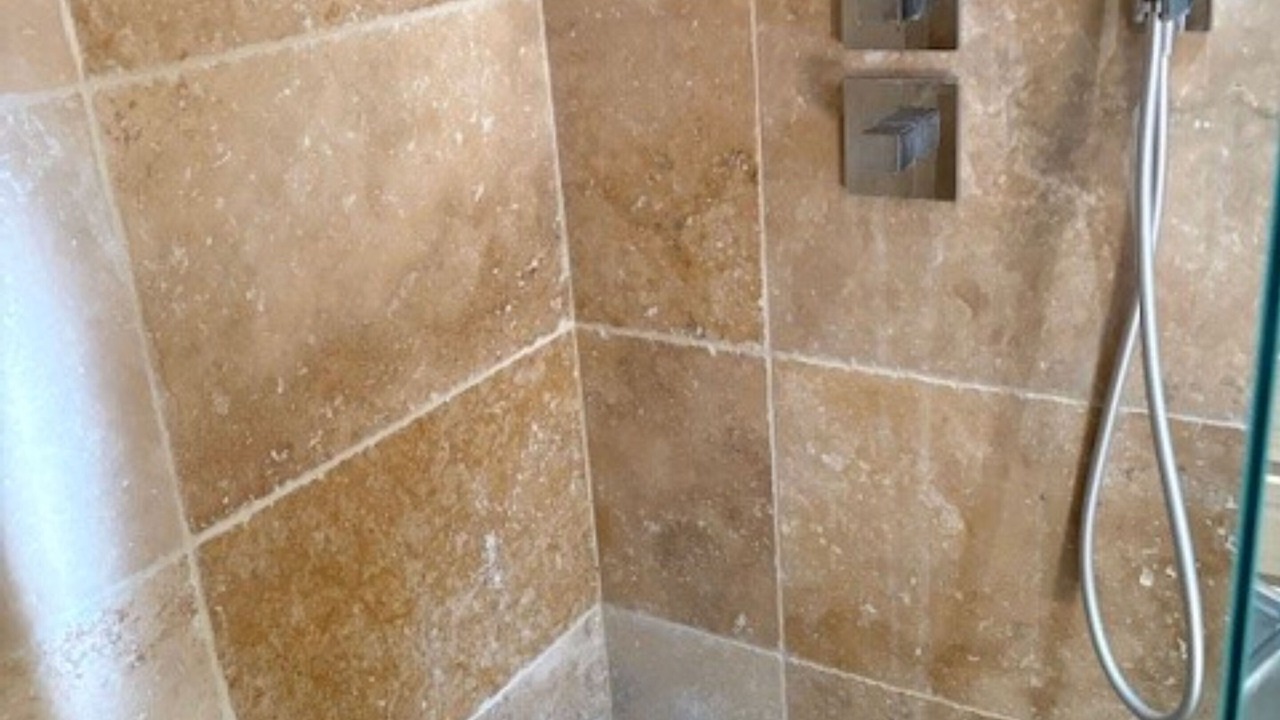 Photo of Bathroom in La Joue du Loup