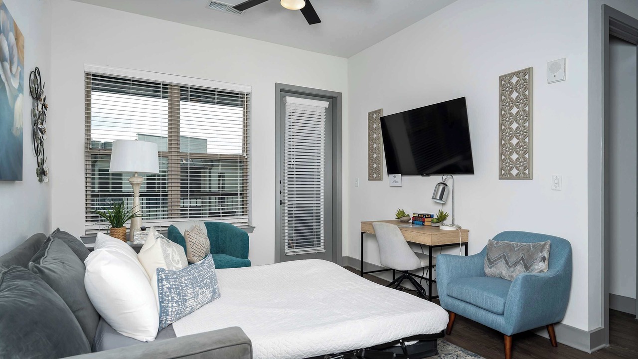Photo of Bedroom in Crestline Heights
