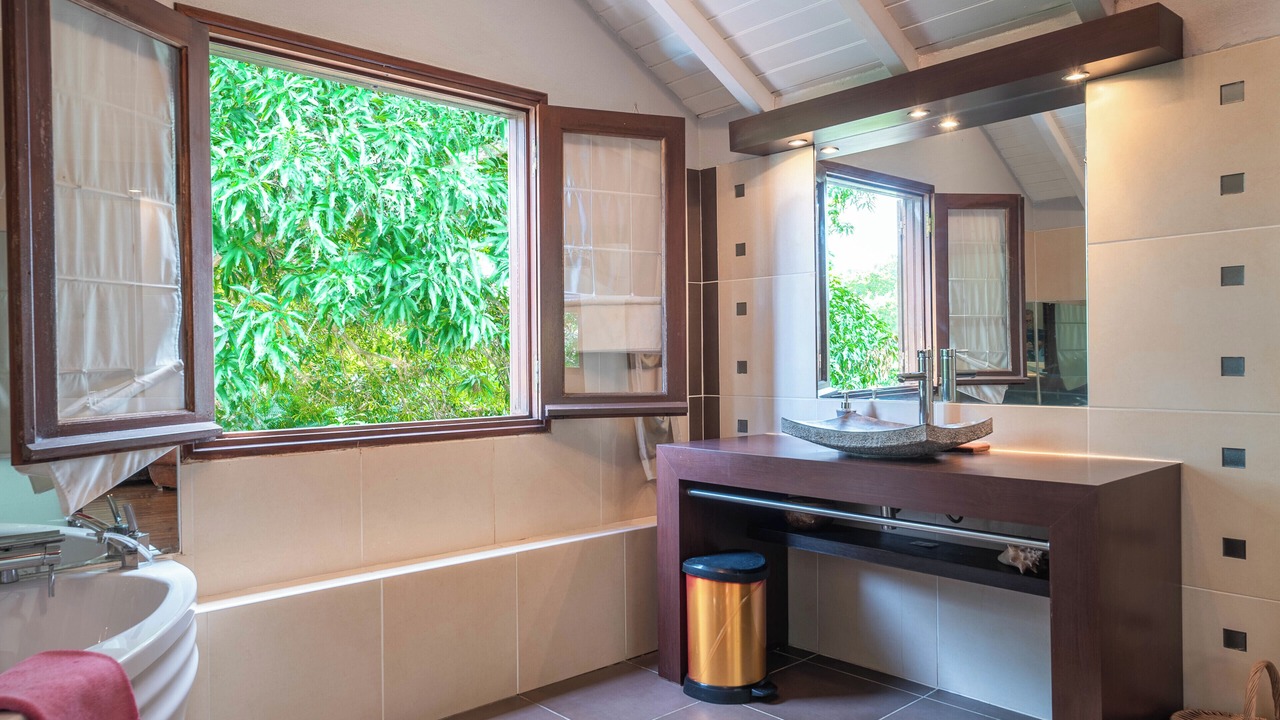 Photo of Bathroom in Dampierre