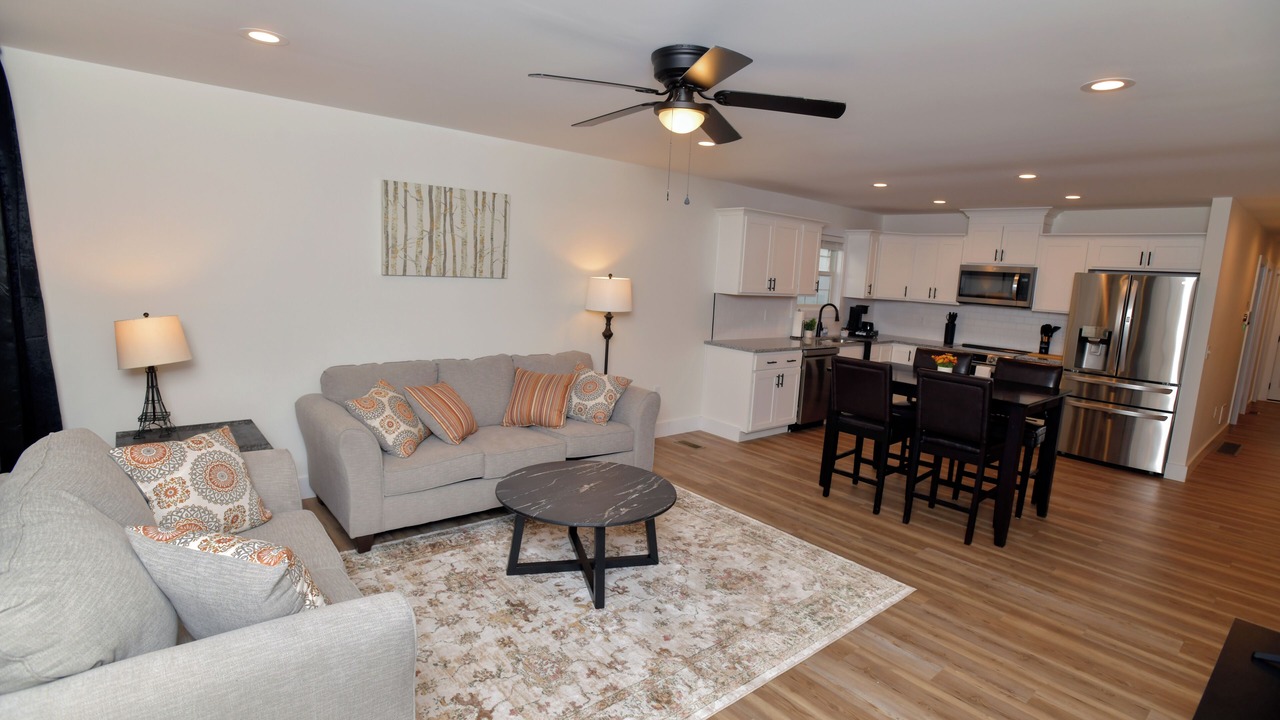 Photo of Livingroom in Berea
