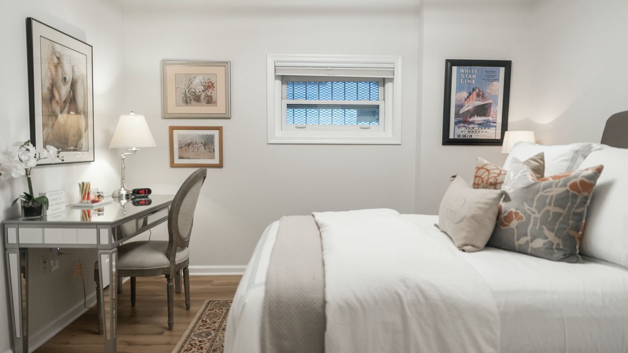 Photo of Bedroom in Dupont Circle