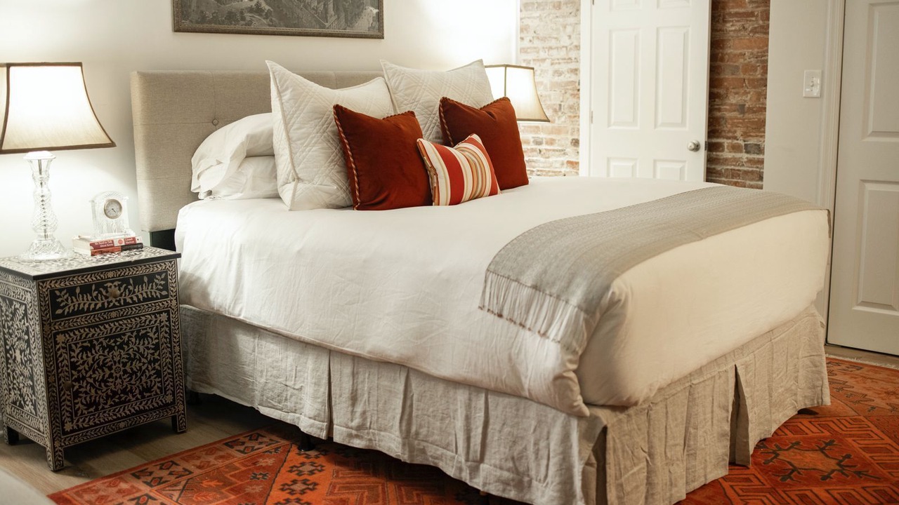 Photo of Bedroom in Dupont Circle
