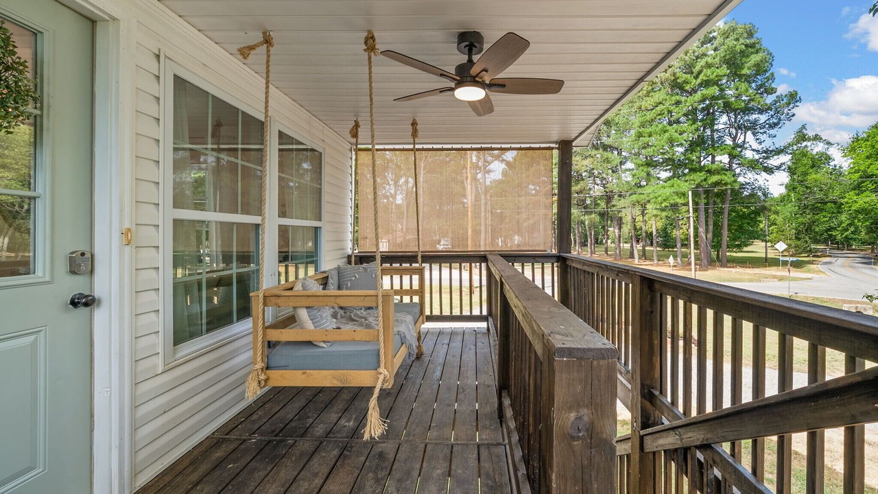 Photo of Patio Balcony in Ashland City