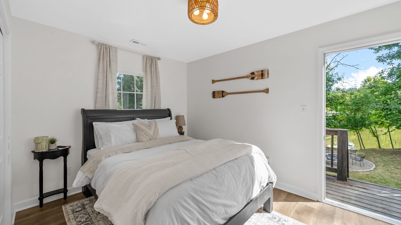 Photo of Bedroom in Ashland City