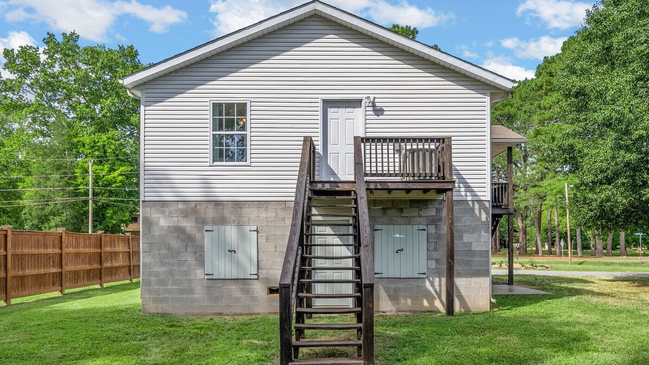 Photo of Outdoor in Ashland City
