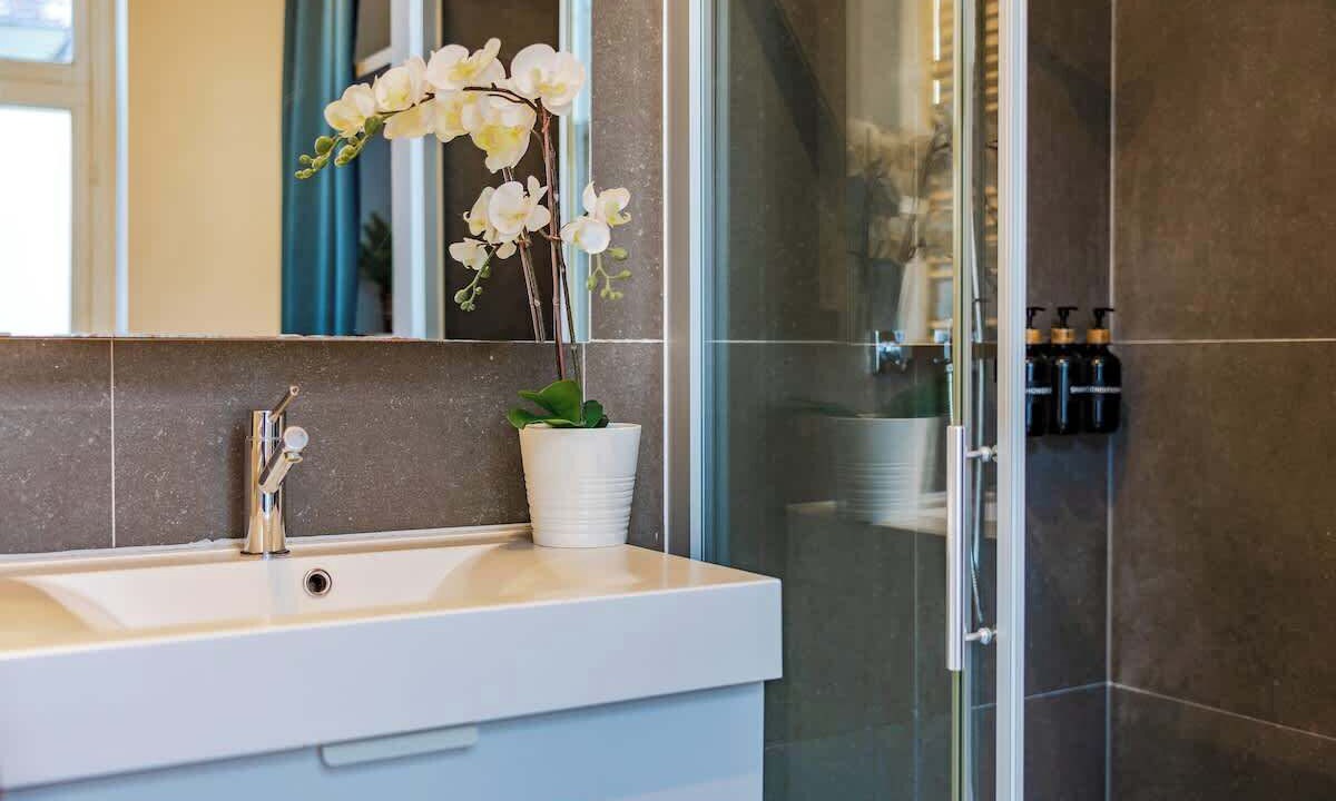 Photo of Bathroom in Lower Town