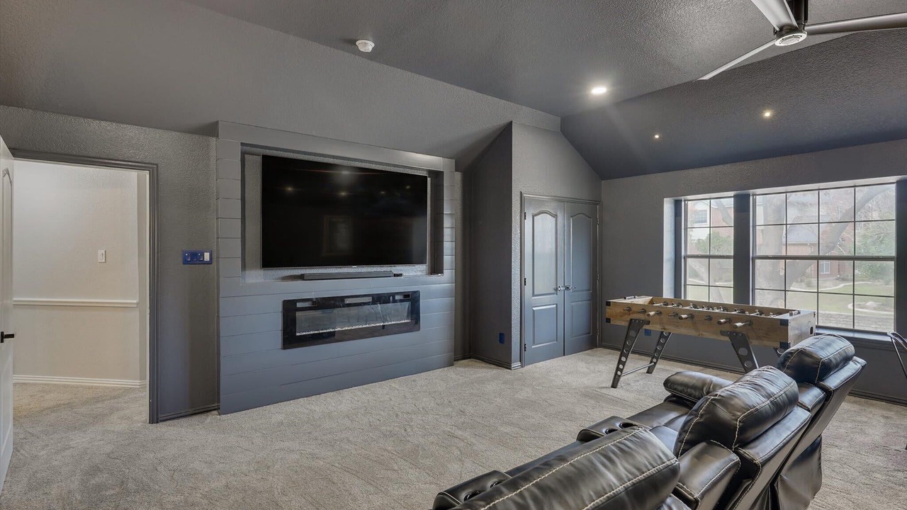 Photo of Livingroom in Rowlett
