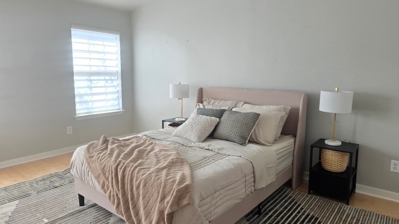 Photo of Bedroom in Lewisville