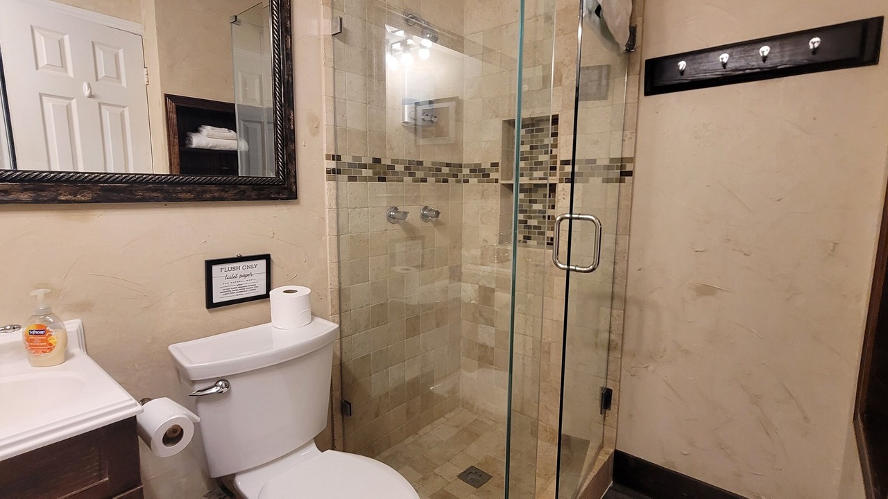 Photo of Bathroom in Grapevine