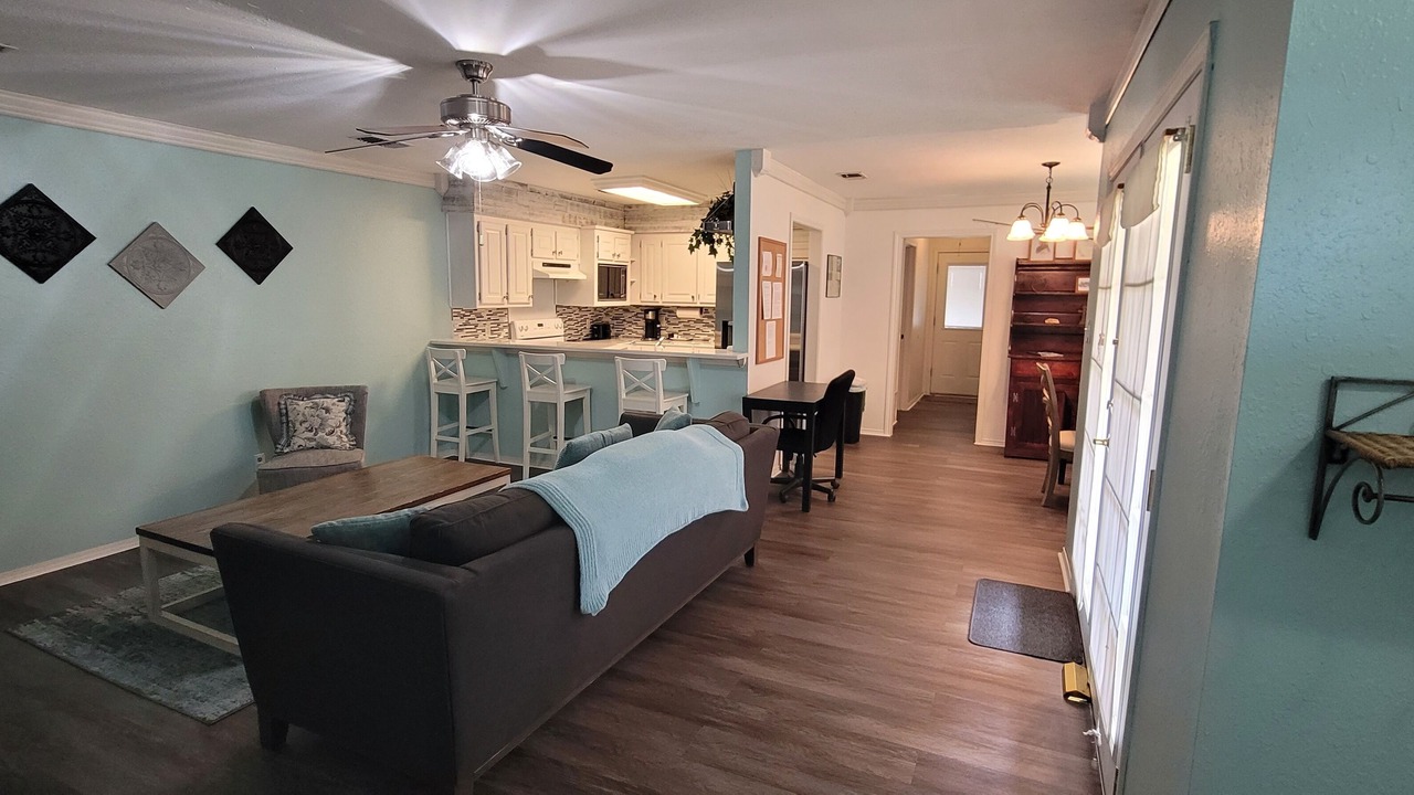 Photo of Livingroom in Grapevine
