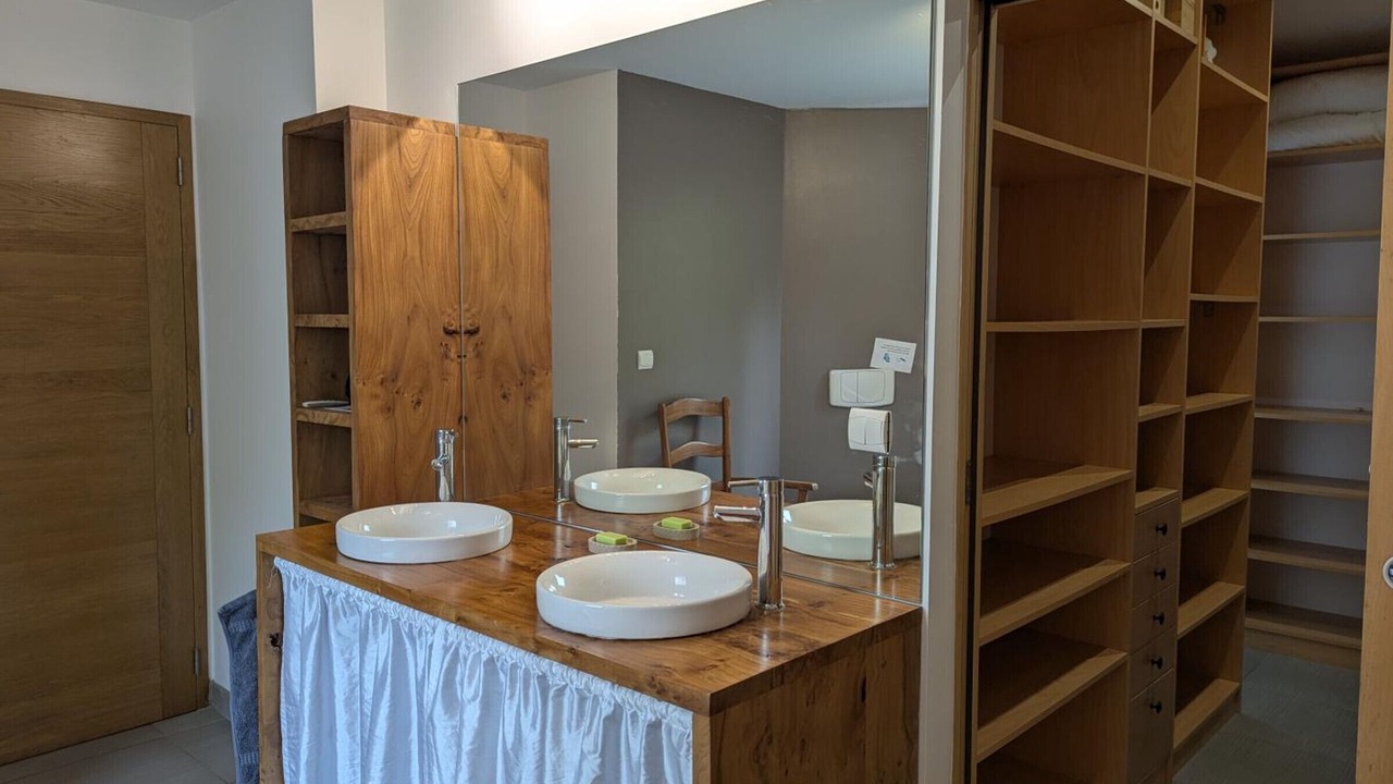 Photo of Bathroom in Soyaux